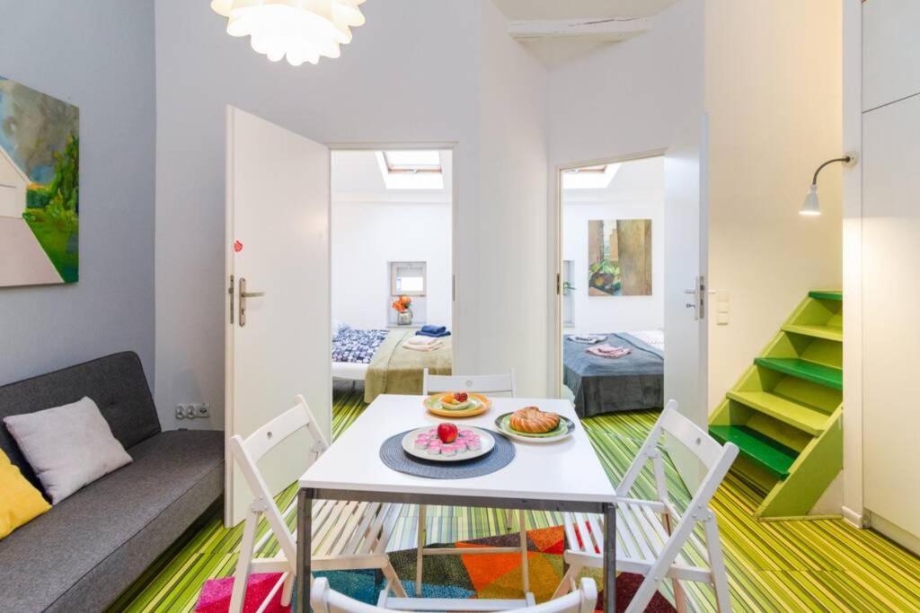 Cupcake 2 Bedroom Loft Apt In Best Location! Krakov Exteriér fotografie