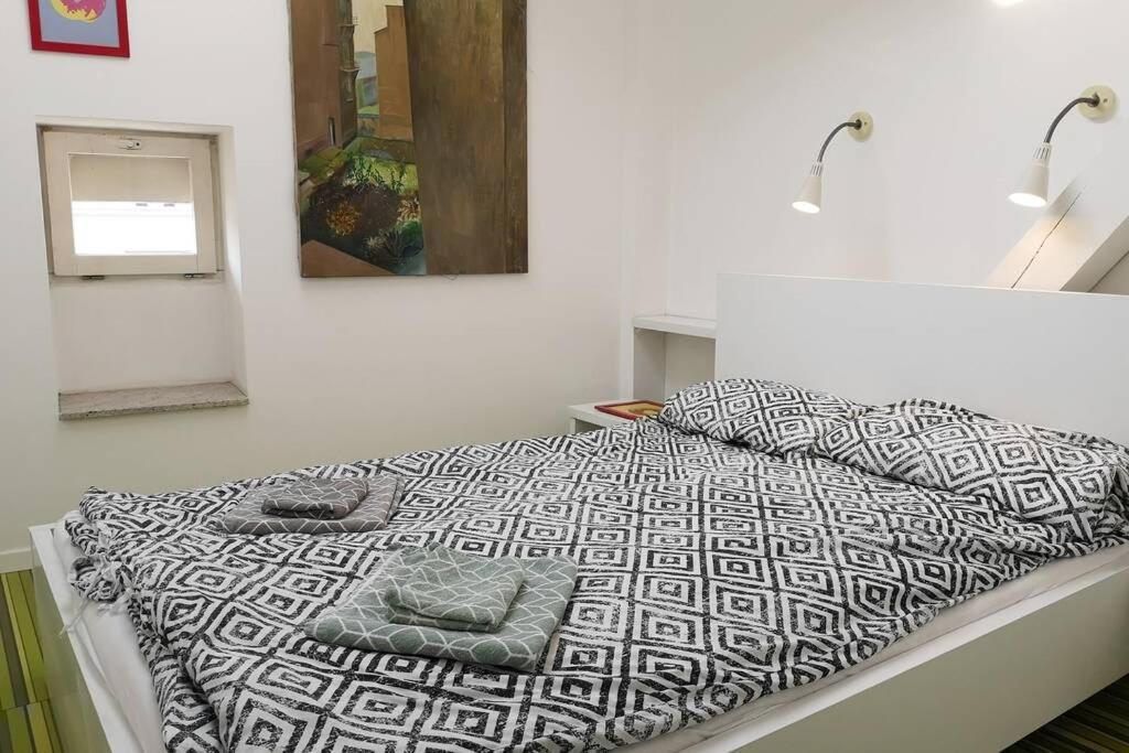 Cupcake 2 Bedroom Loft Apt In Best Location! Krakov Exteriér fotografie
