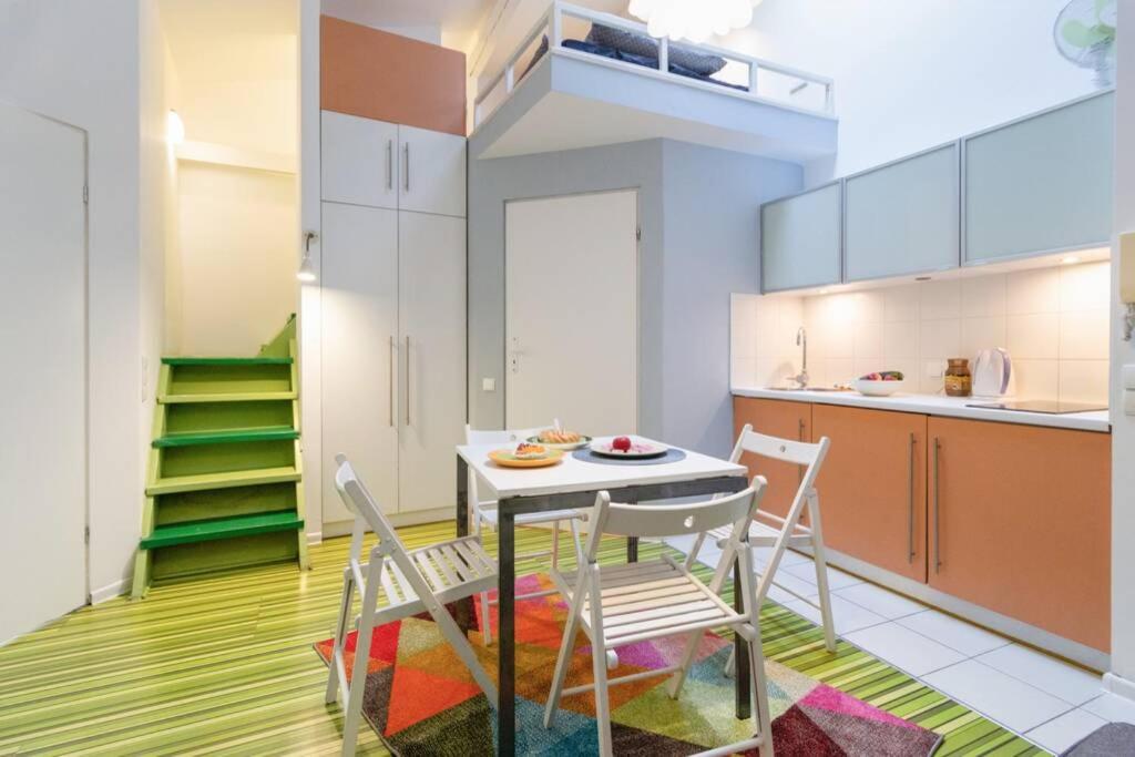 Cupcake 2 Bedroom Loft Apt In Best Location! Krakov Exteriér fotografie